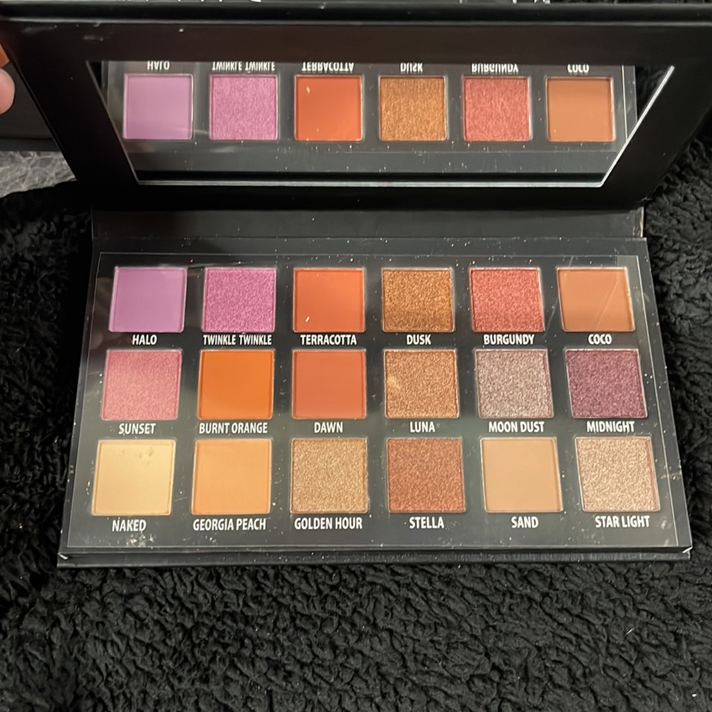 KAB Cosmetics Day and Night eyeshadow palette